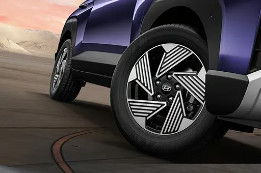 Diamond cut alloy wheels